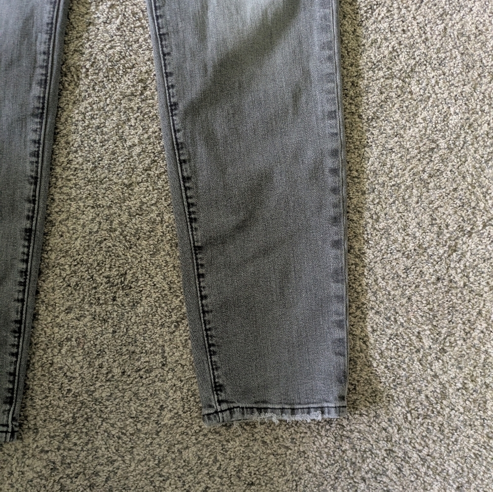 Abercrombie Athletic Slim Jeans - Picture 6 of 8